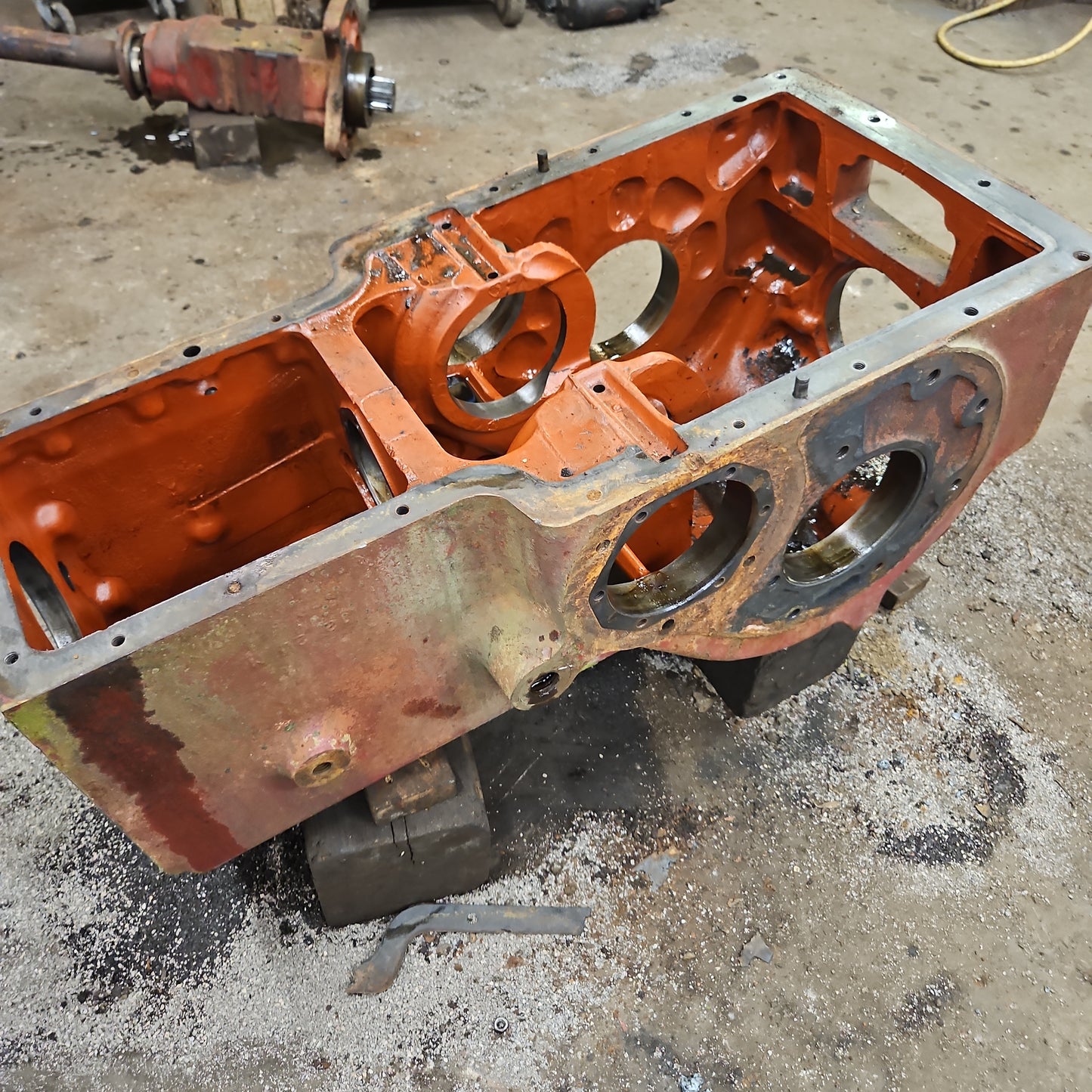 Rear End Housing
