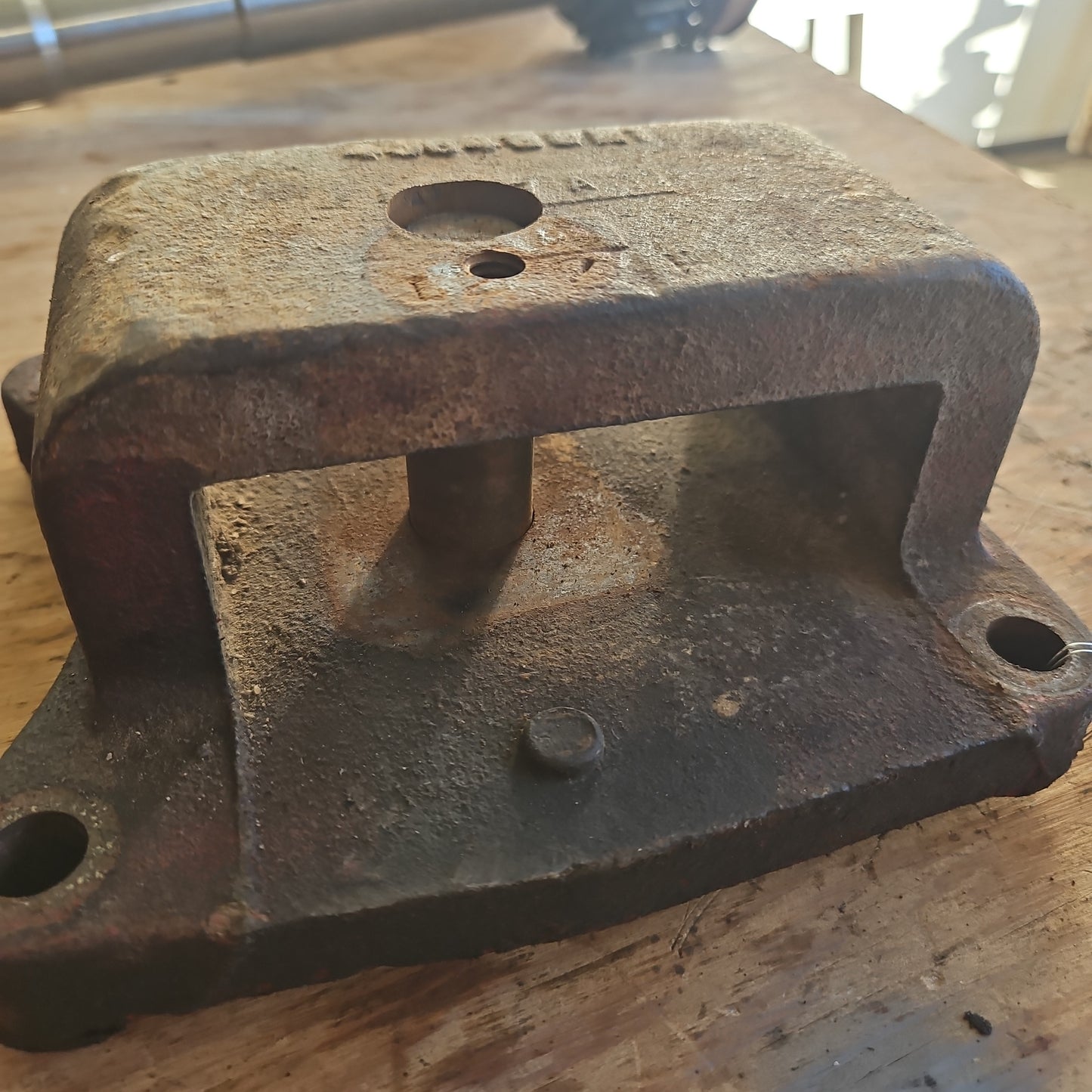 Drawbar Pivot Support