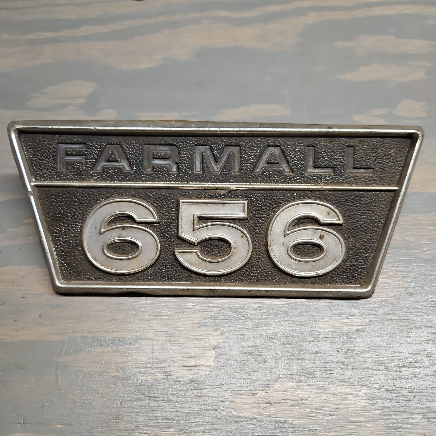 Farmall 656 Emblem