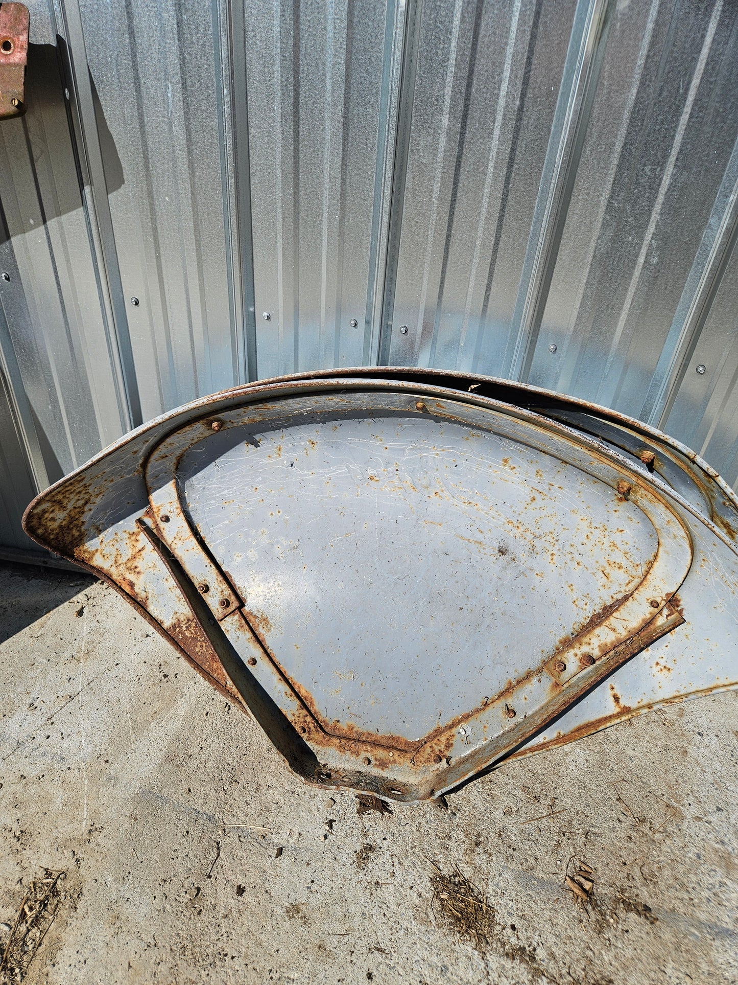 Rear Fenders