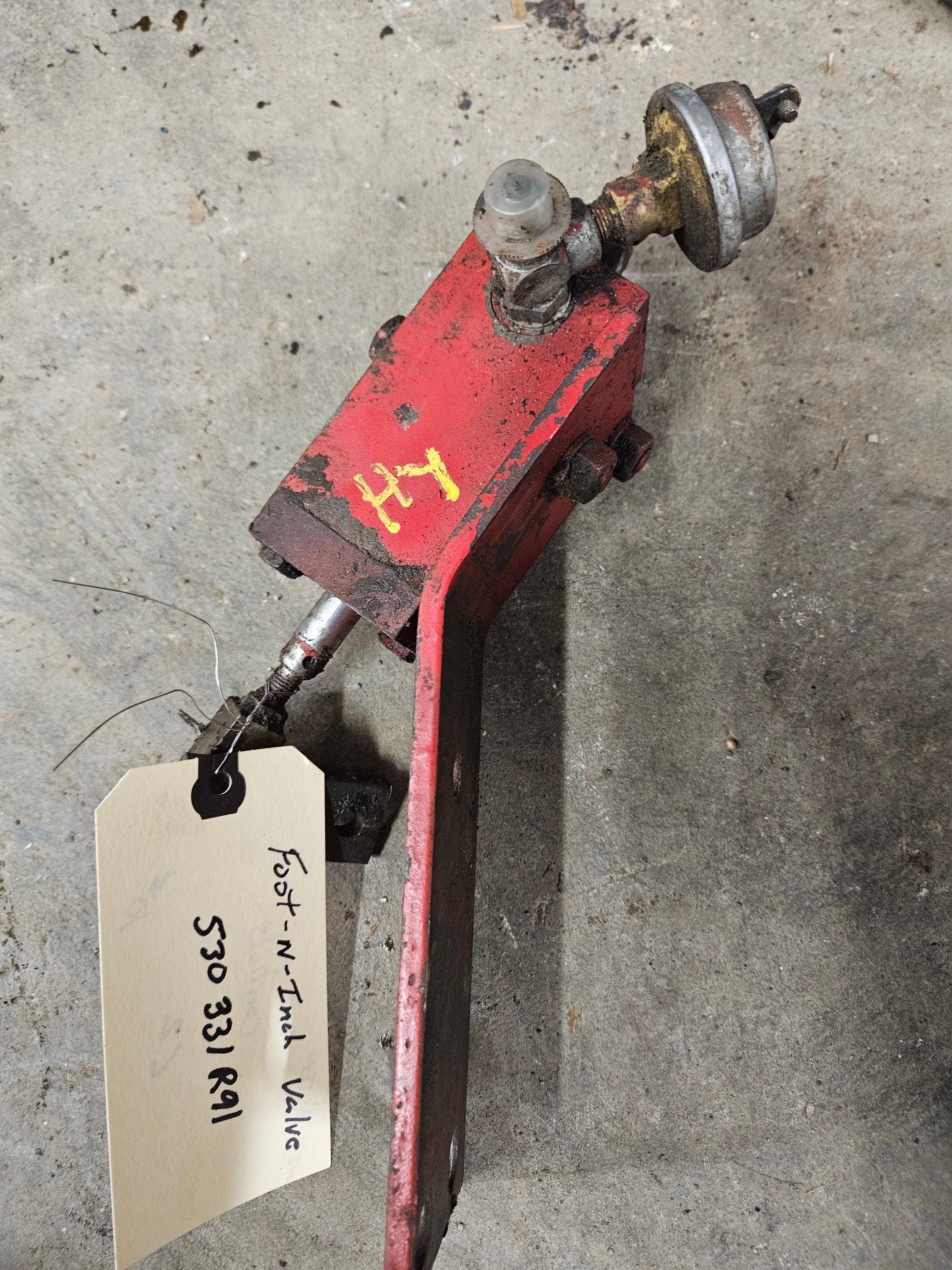Foot-N-Inch Valve