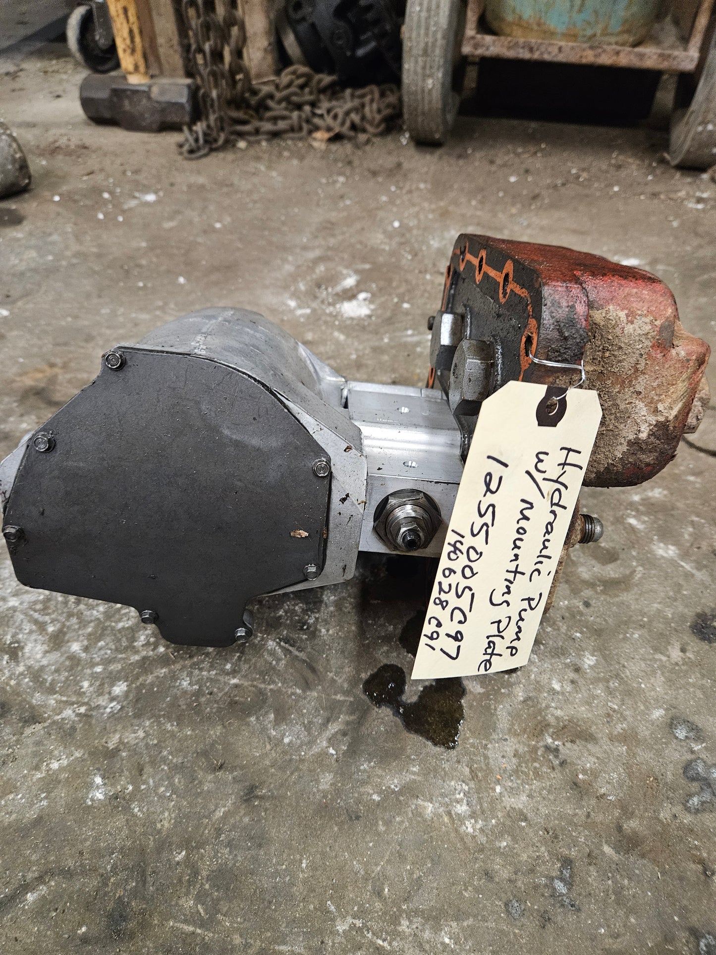 Hydraulic Pump w/Mounting Plate