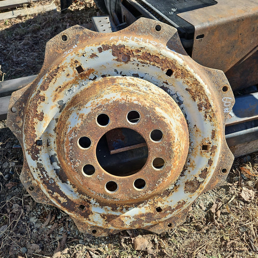 Center Rear Wheel 30"