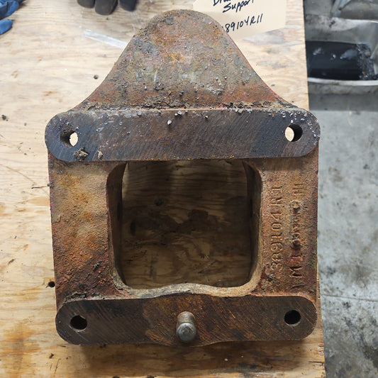 Drawbar Pivot Support