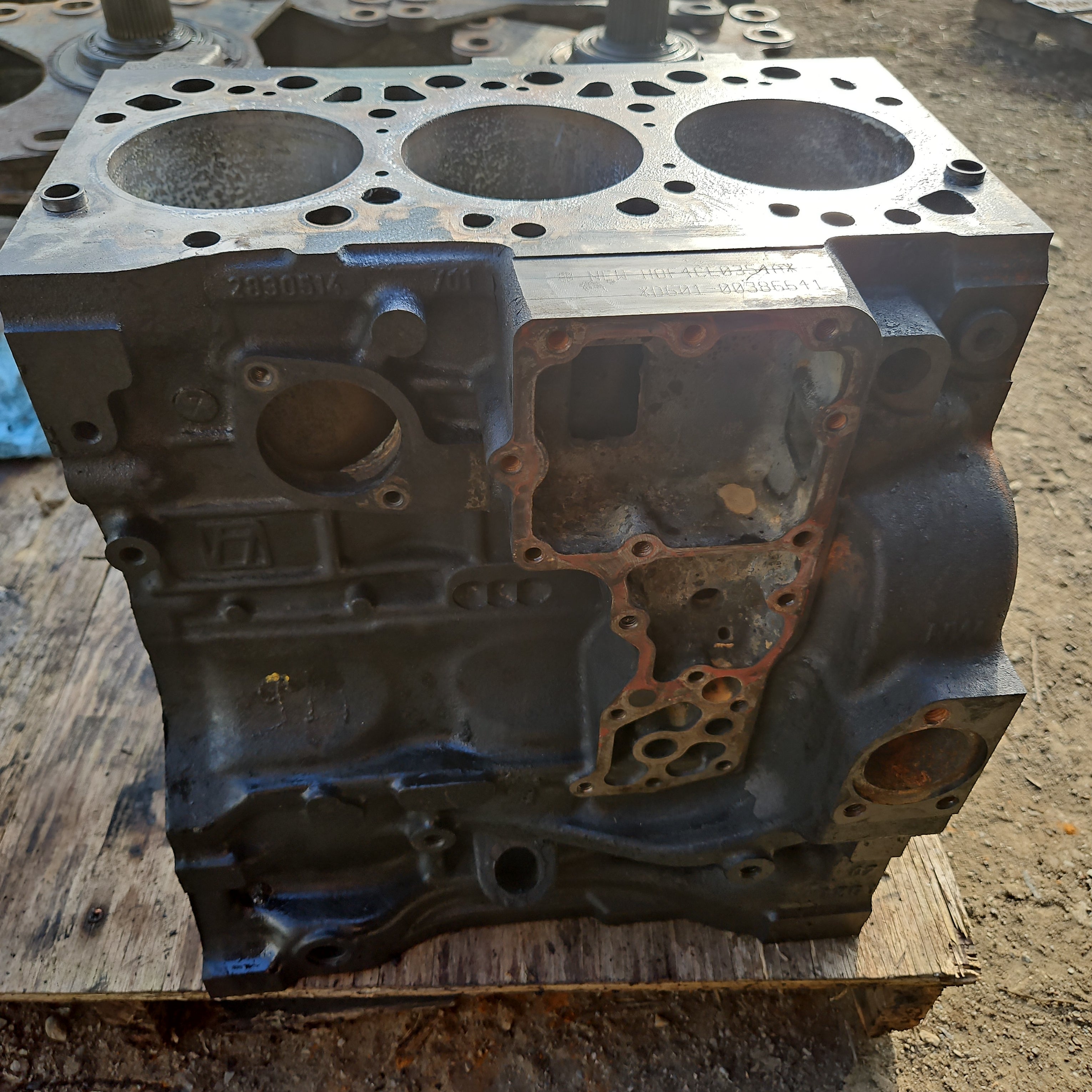Engine Block – A&M Tractor Salvage & Parts