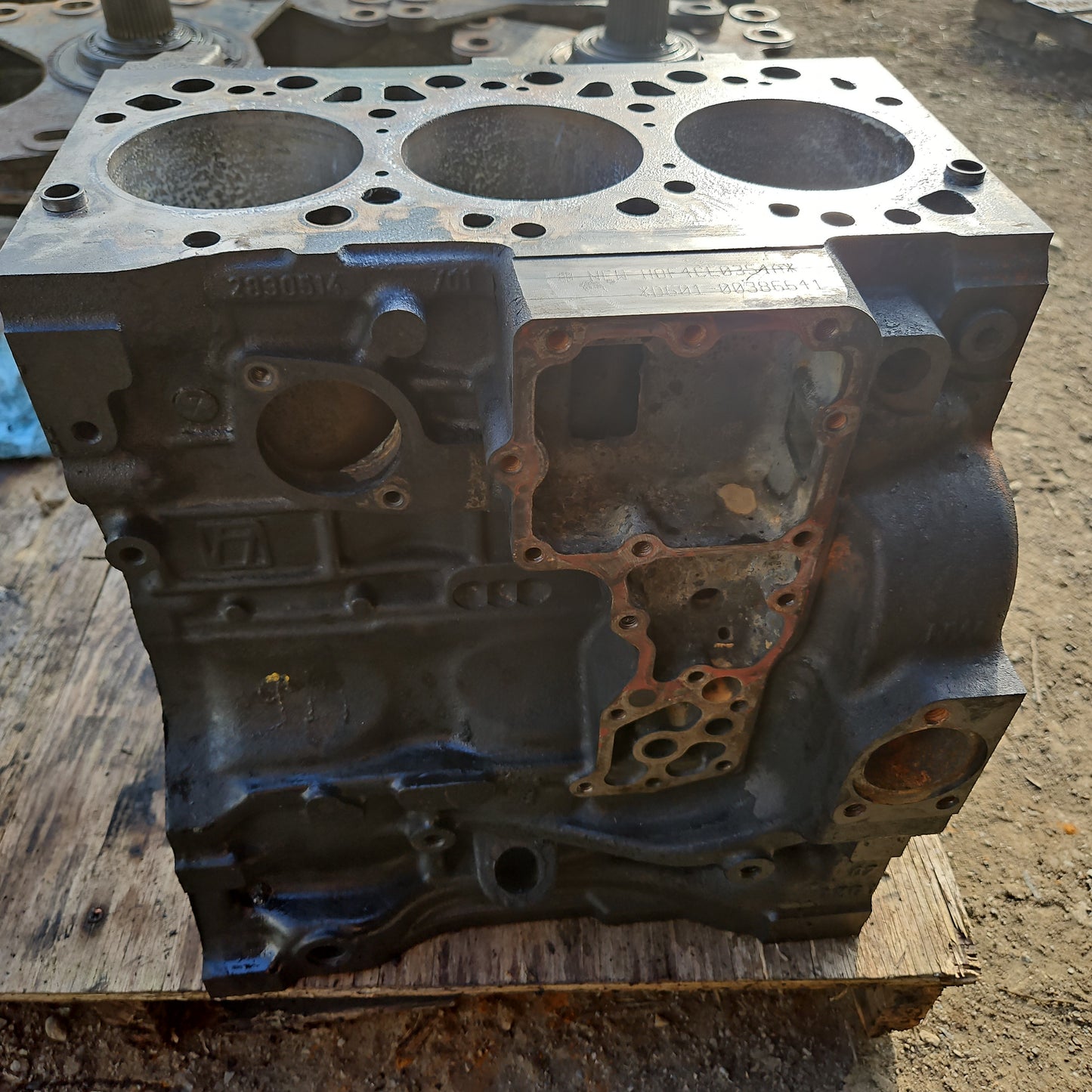 Engine Block – A&M Tractor Salvage & Parts