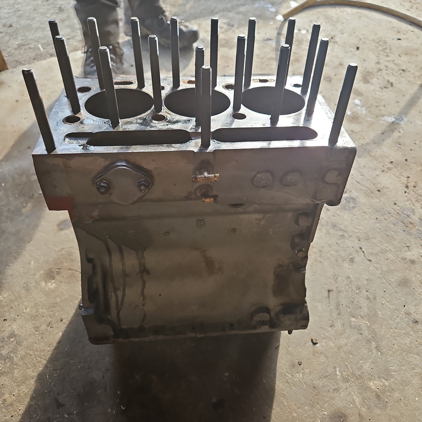 Engine Block – A&M Tractor Salvage & Parts
