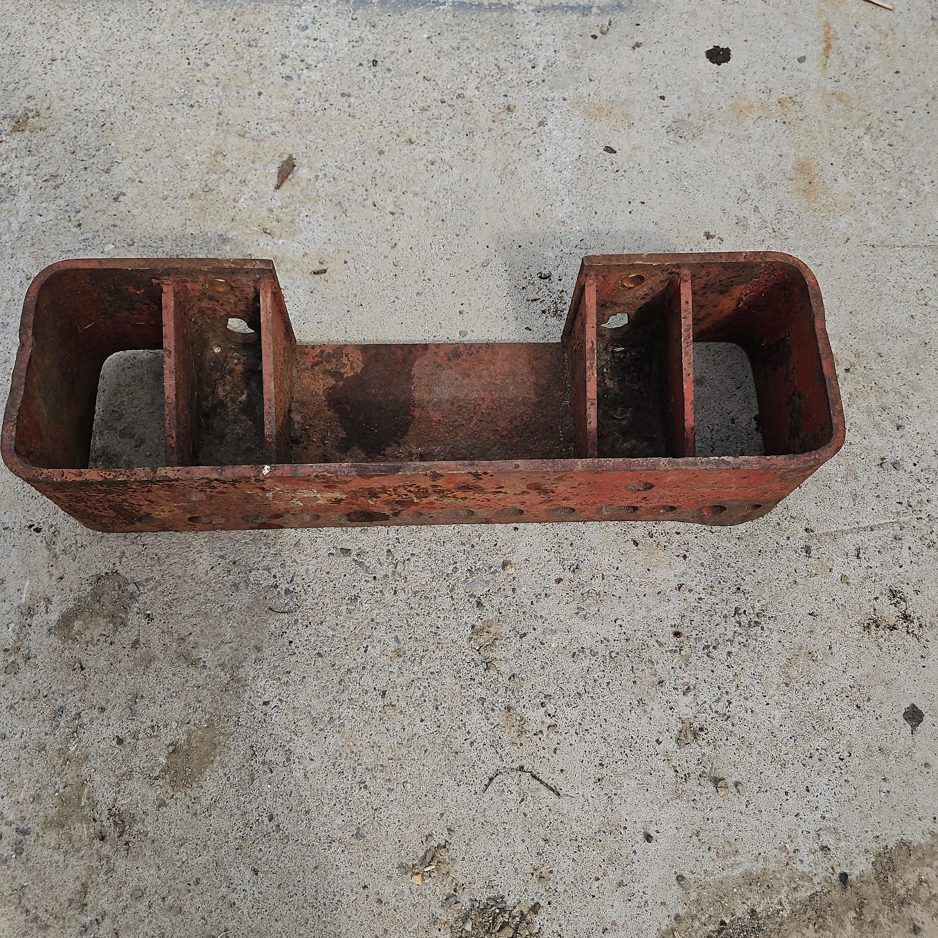 International 12 Weight Bracket – A&M Tractor Salvage & Parts