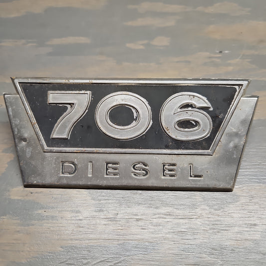 Farmall 706 Diesel Emblem