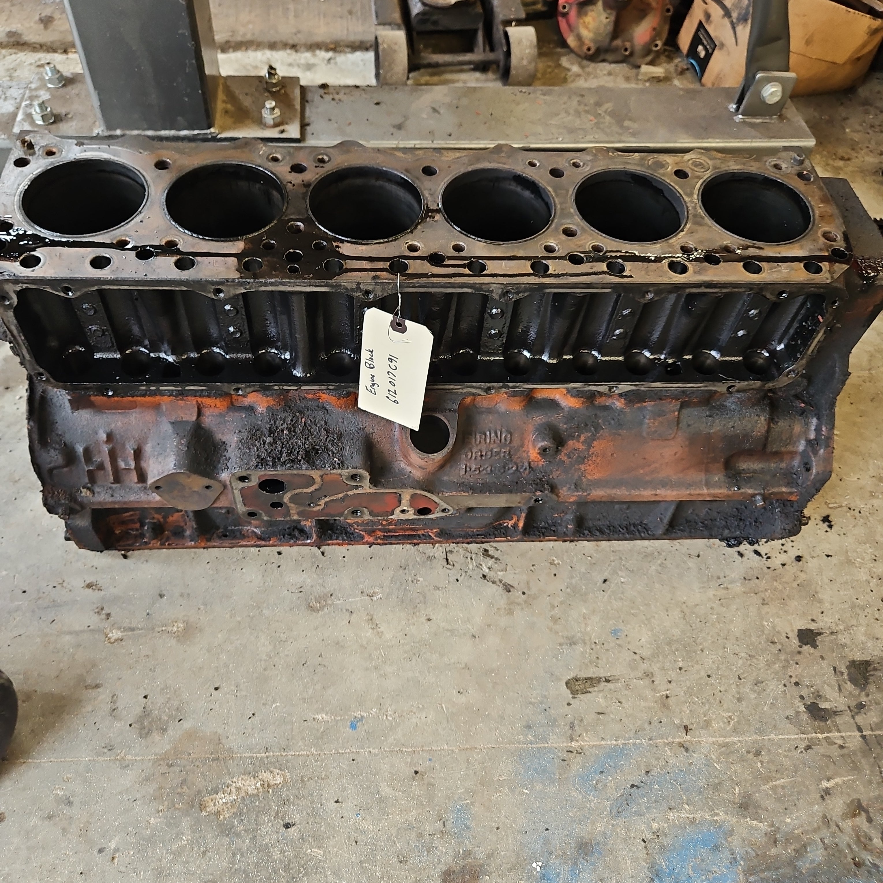 Engine Block – A&M Tractor Salvage & Parts