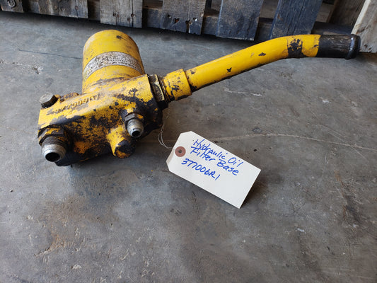 Hydraulic Oil Filter Base