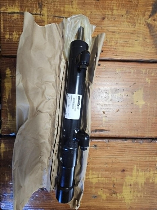 Spout Lift Cylinder