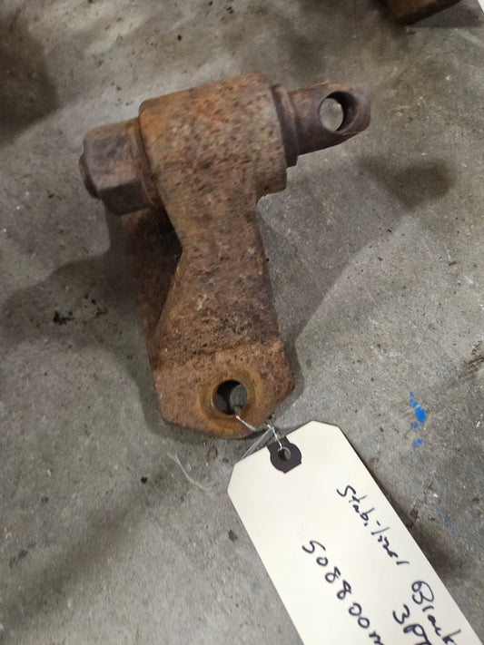 RH Stabilizer Bracket 3PT