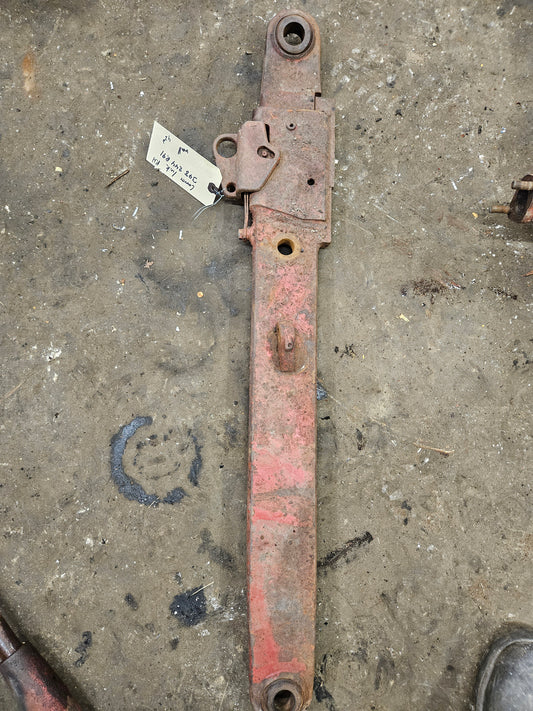 RH Lower Link