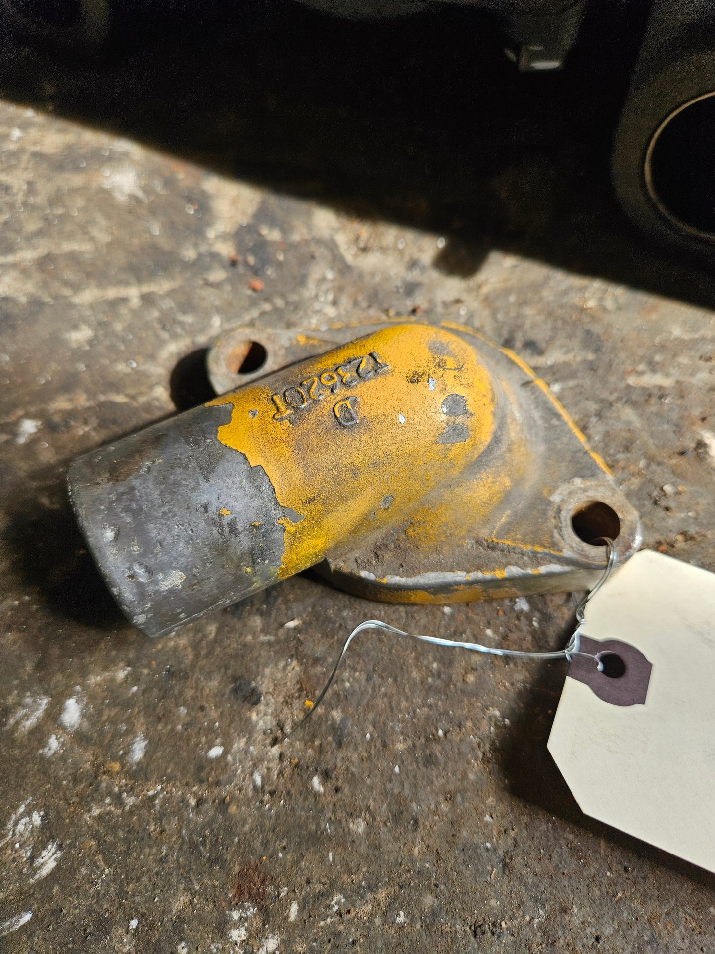 Thermostat Neck
