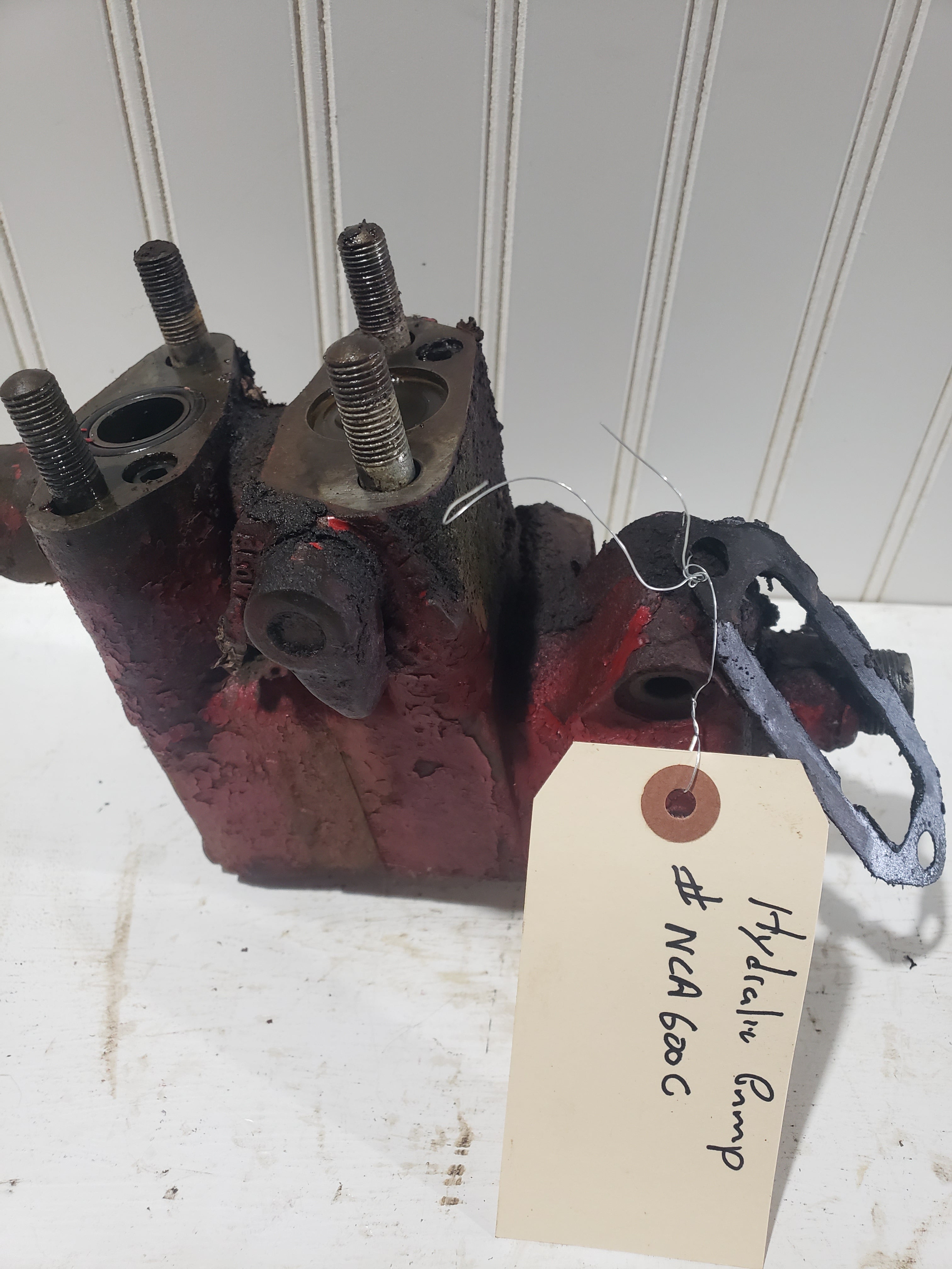 Hydraulic Pump Core – A&M Tractor Salvage & Parts